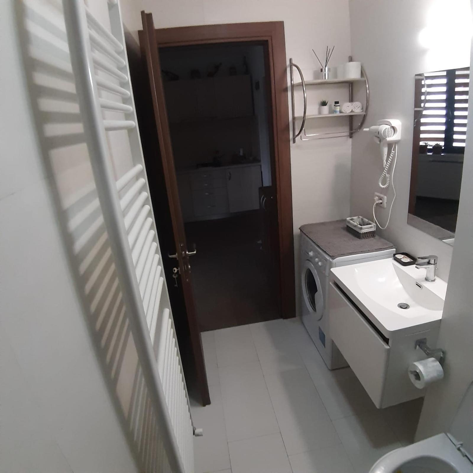 Casa Sara Apartment บูคาเรสต์ ภายนอก รูปภาพ